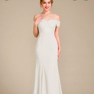 Ivory Size 6 Bridesmade Dress Never worn